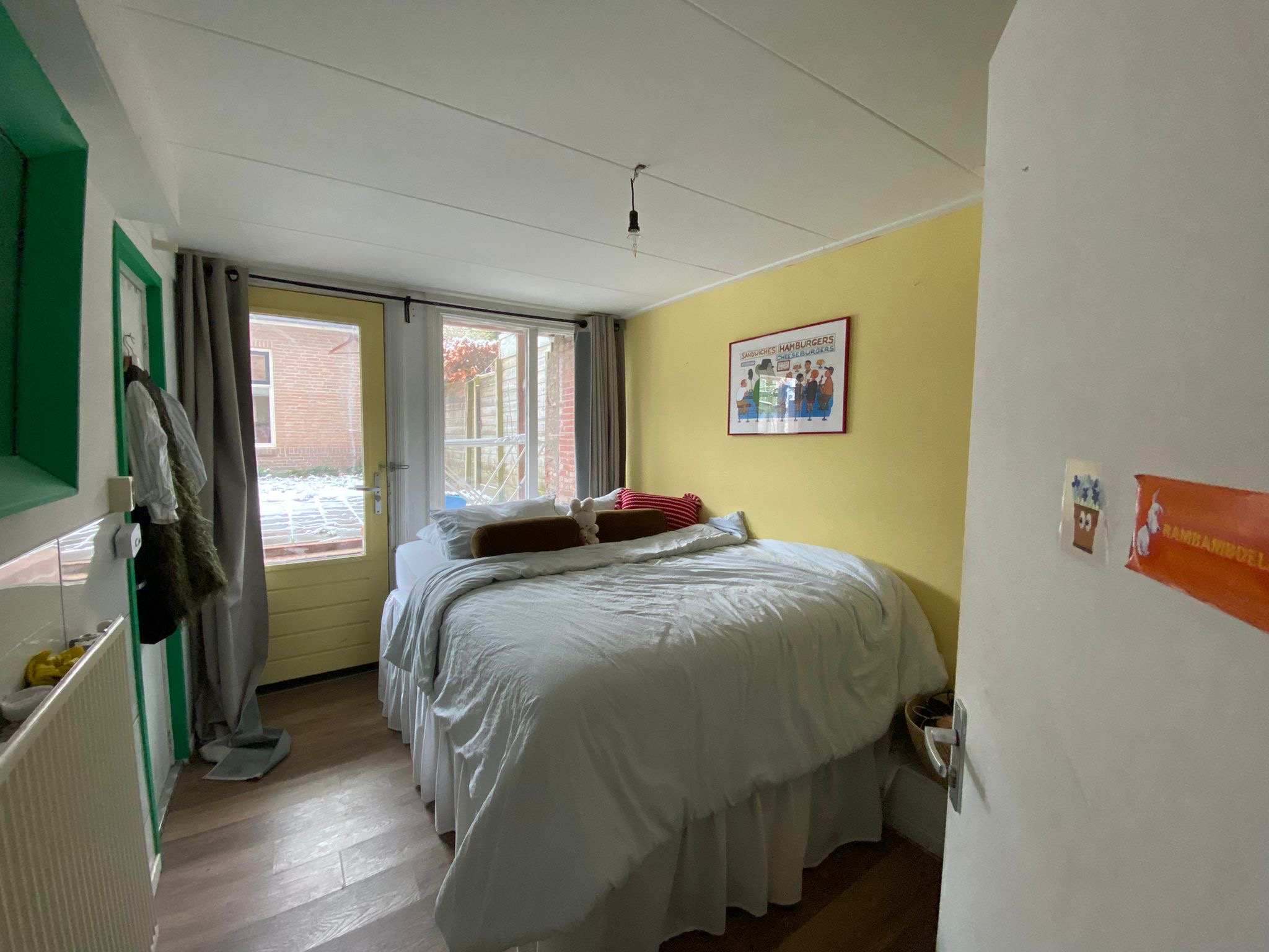 Short-Term Sublet Available – April Only
