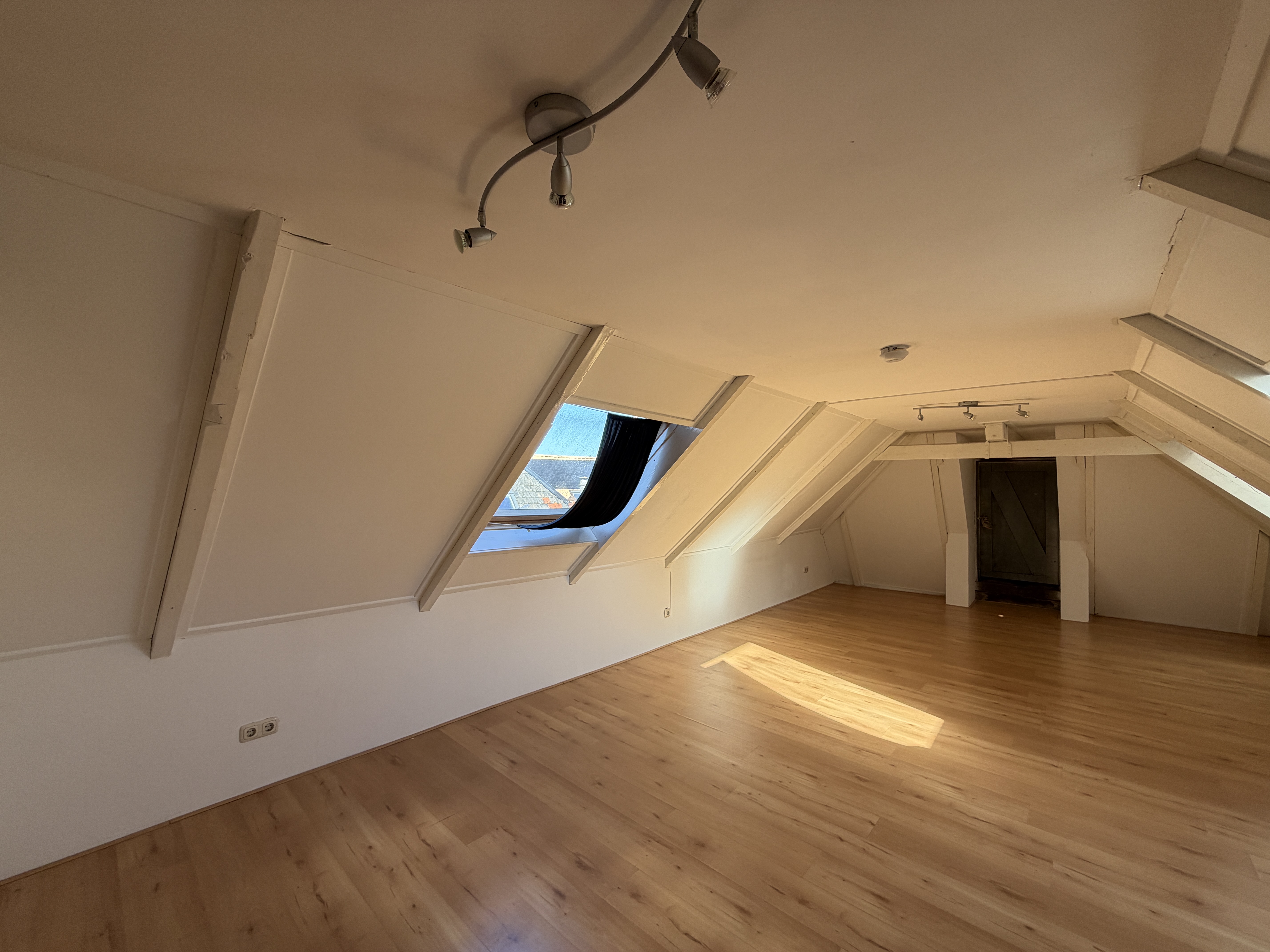 Hoornsediep zoekt nog 1 nieuwe bewoner (kamer C)