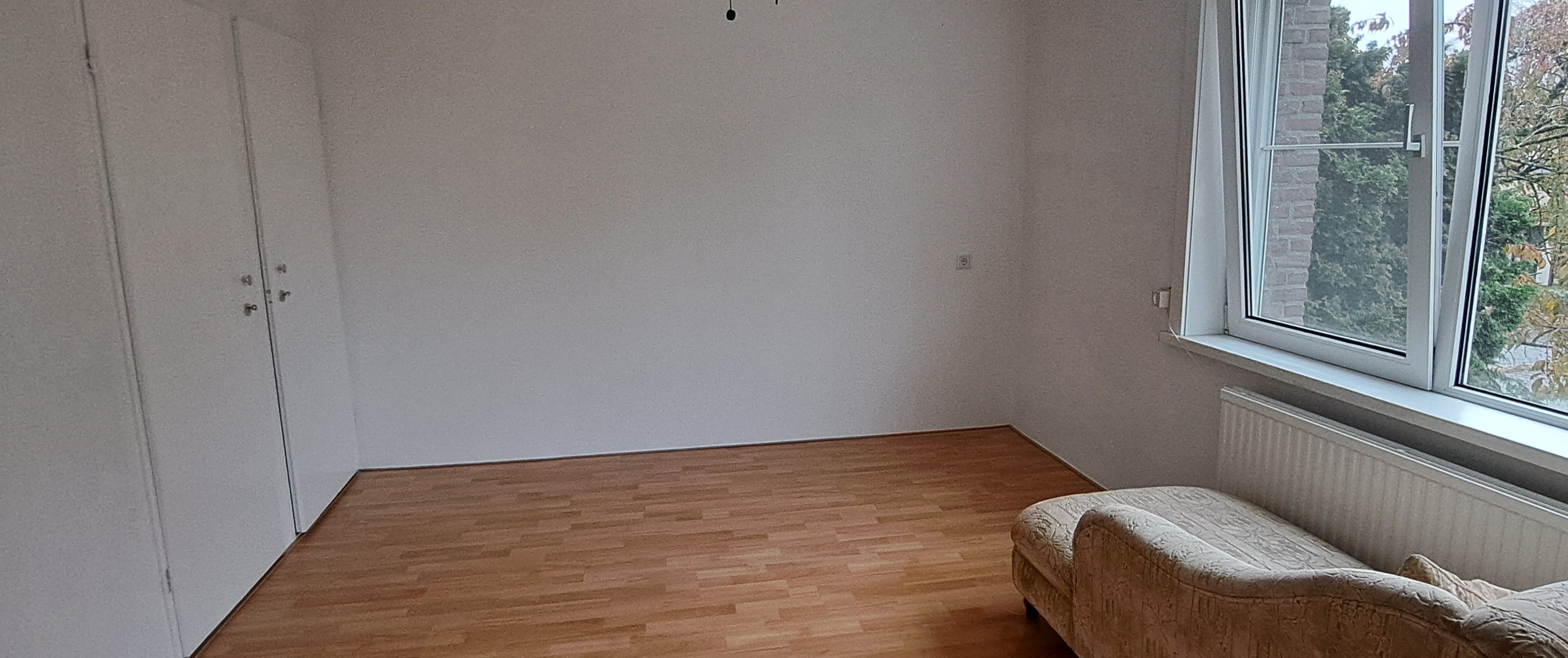 Kamer in fijne woning met huisgenoot