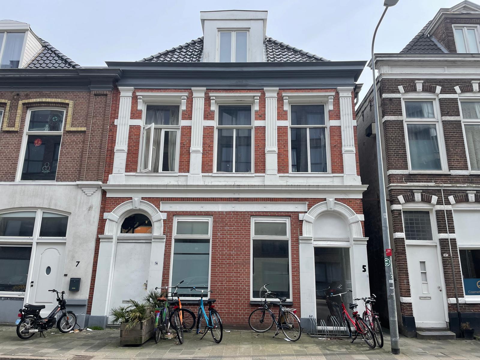 Gemeubileerde kamer voor lange termijn - €385