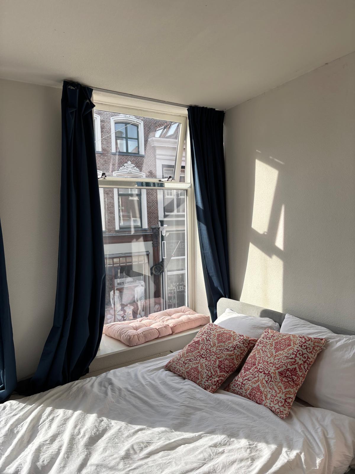 twee studentenkamers aan de Korreweg