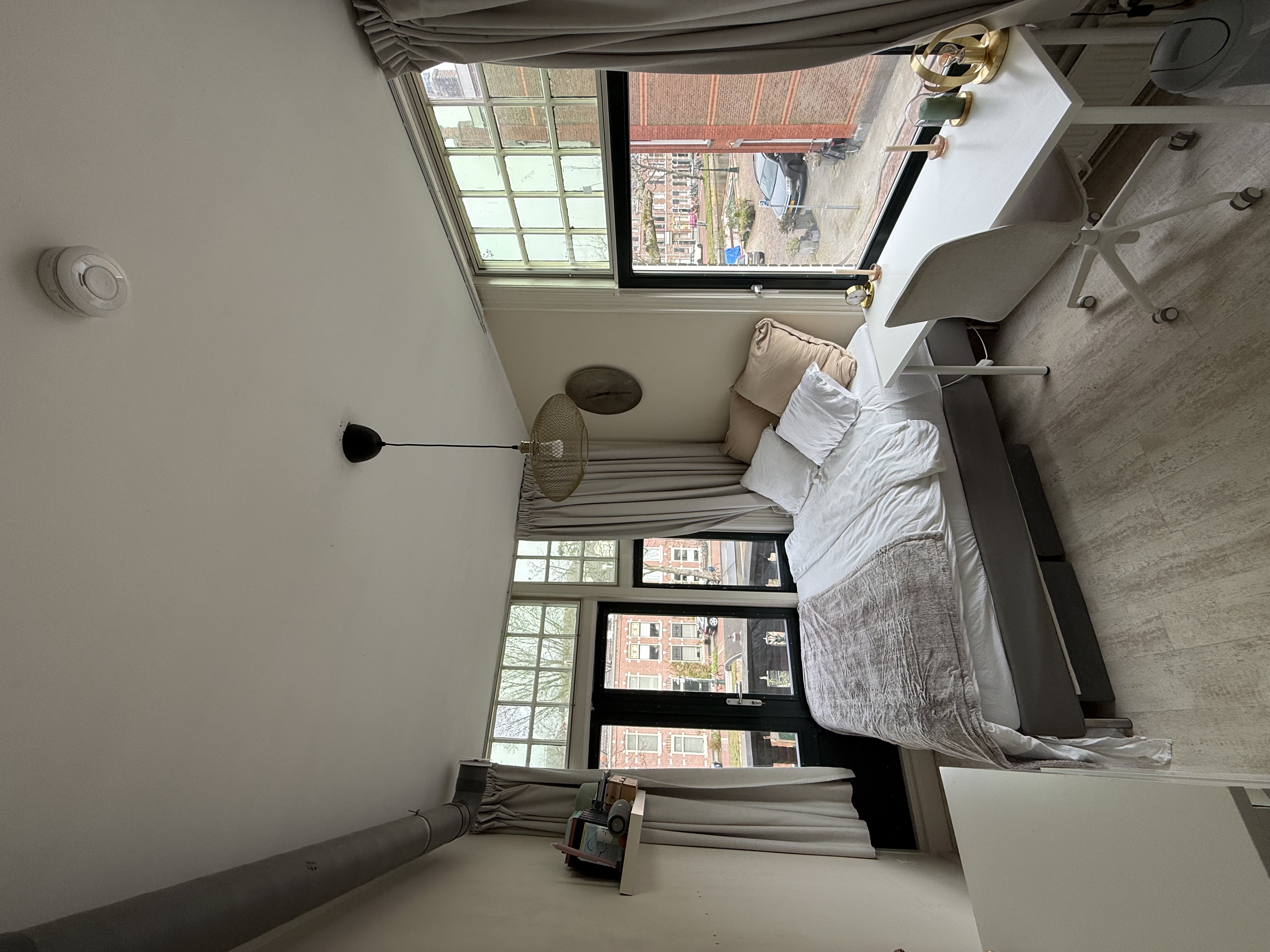 Kamer beschikbaar in Leiden!