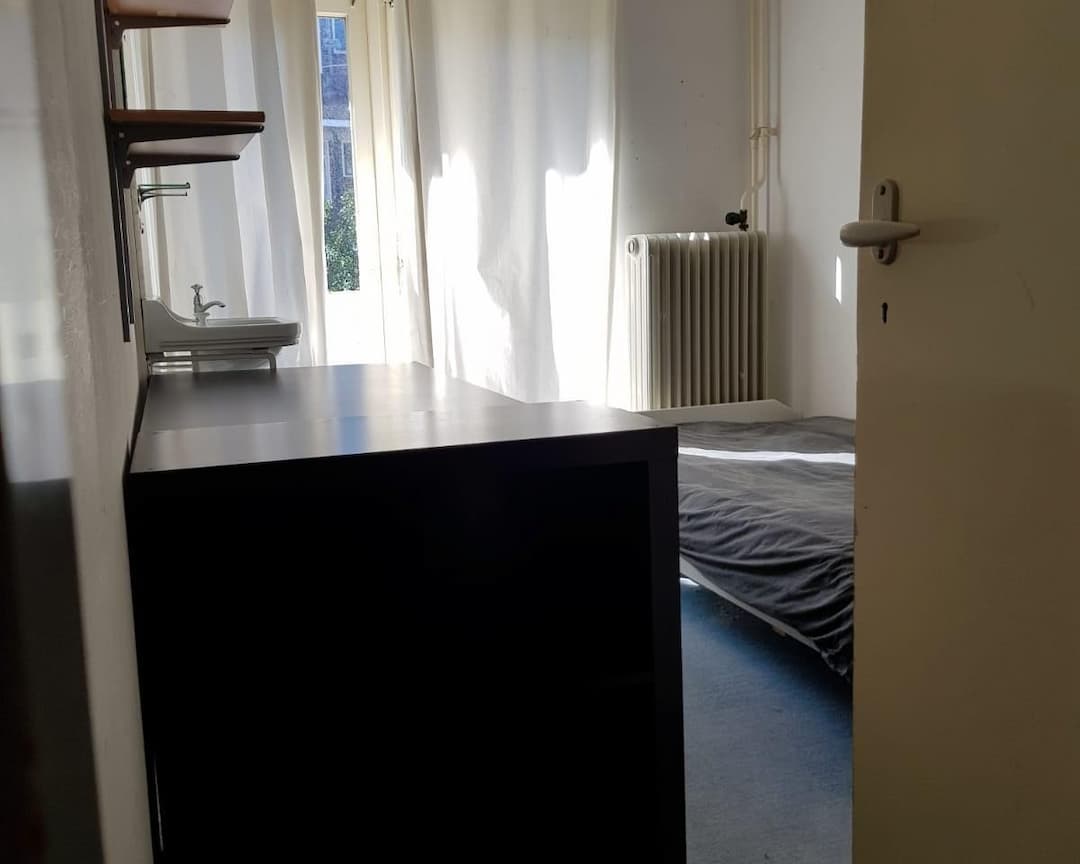 Ruime kamer hartje Groningen – 5 mnd onderhuur