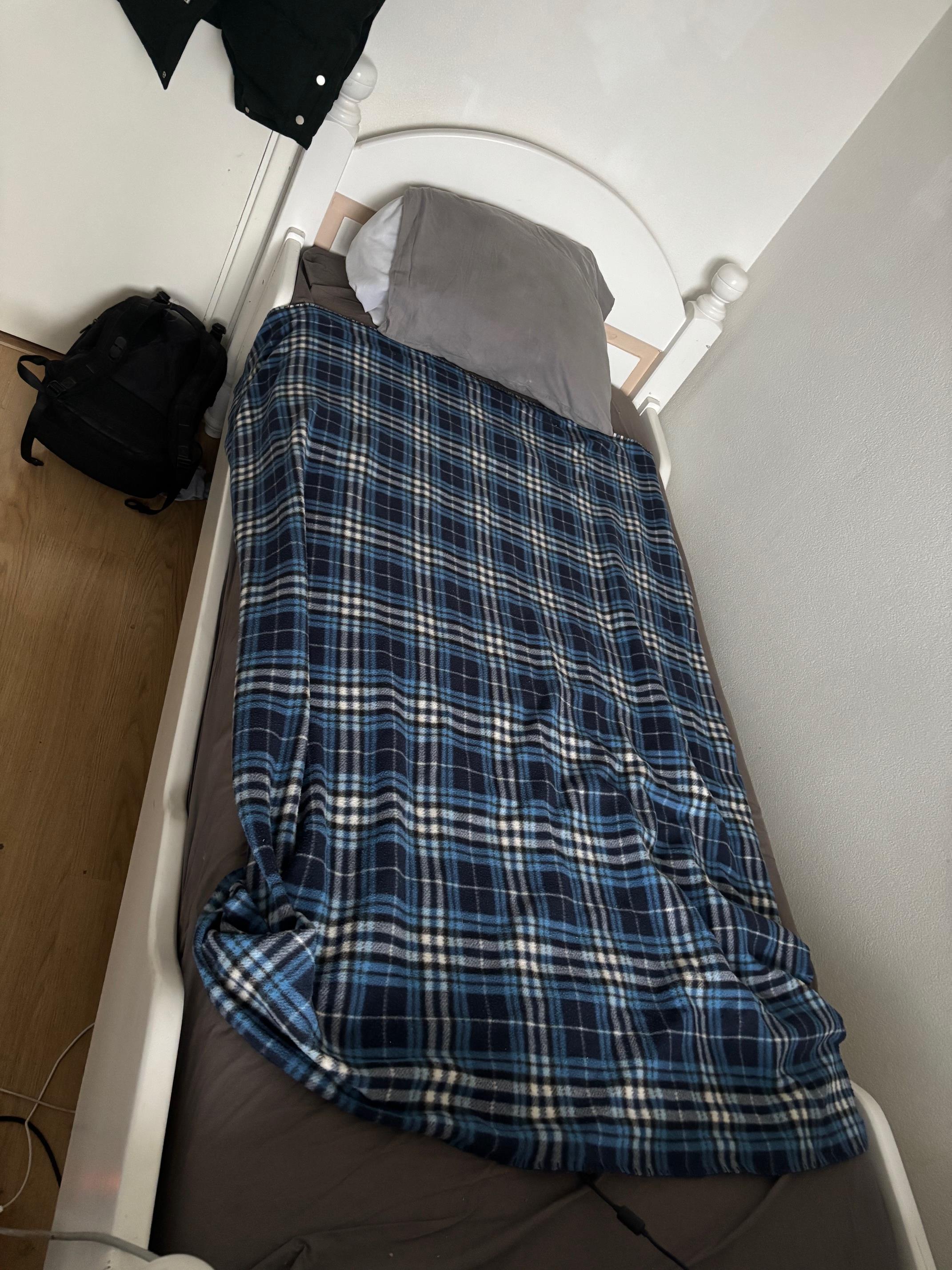 One Room in shared apartment for 2 months - Schalkeroord 16
