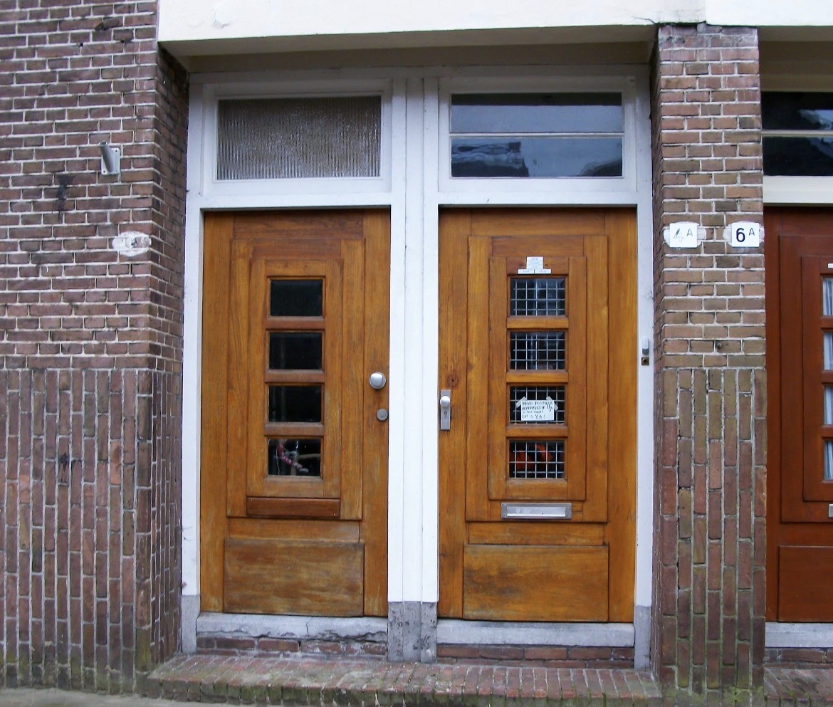 Beschikbaar per 1 April