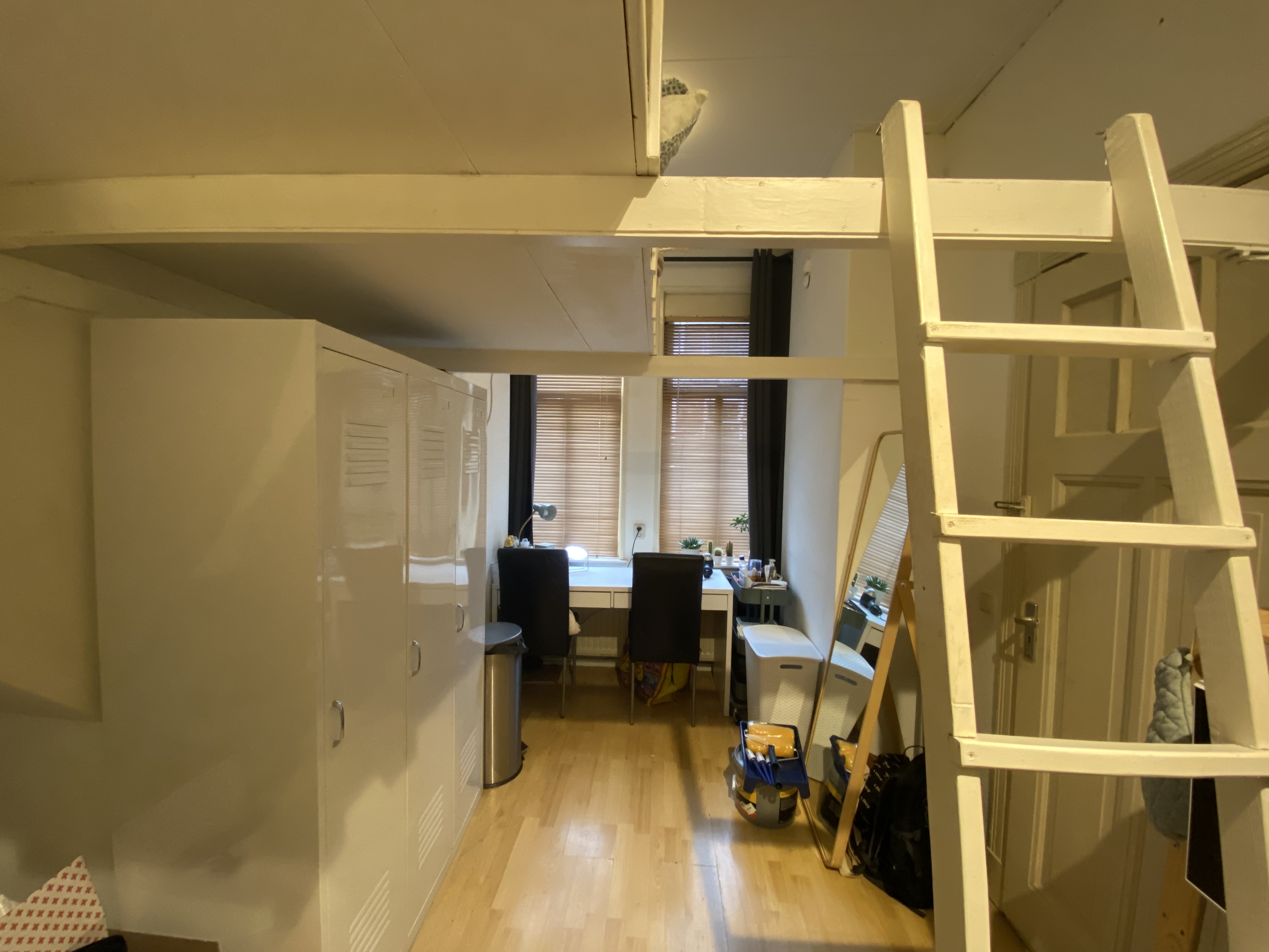 Nice and clean room to rent..550euro.