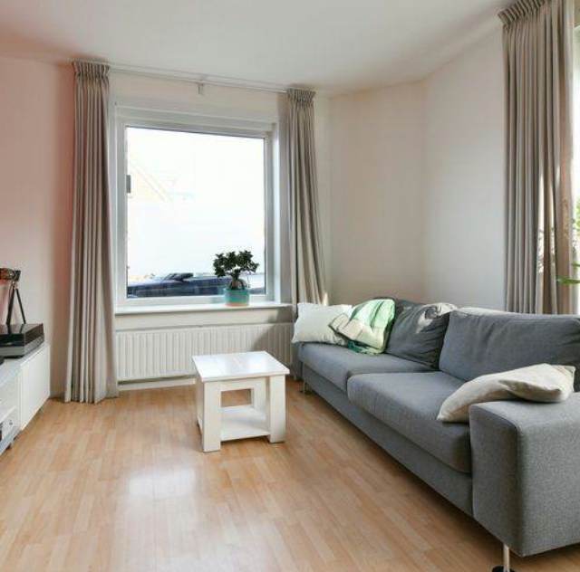 room in shared apartment Utrecht, 1,7 km station
