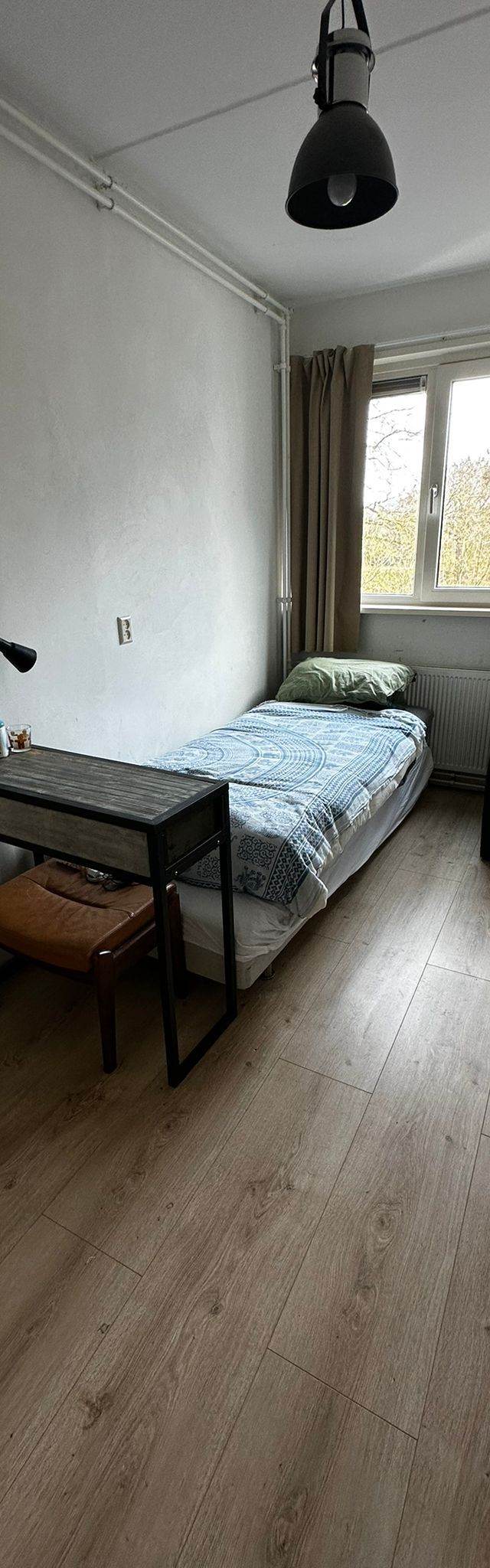 Room Available - Move in from the 1st