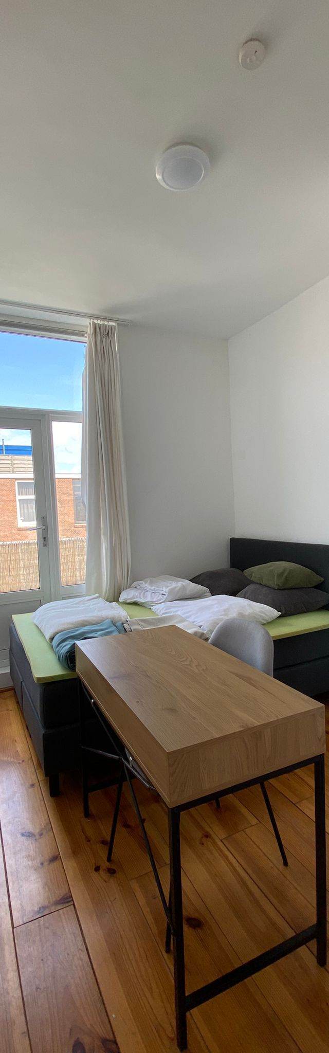 Kamer in de Pijp